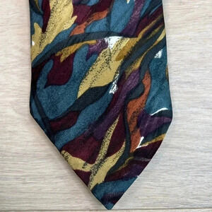 Marina di Carrara tie